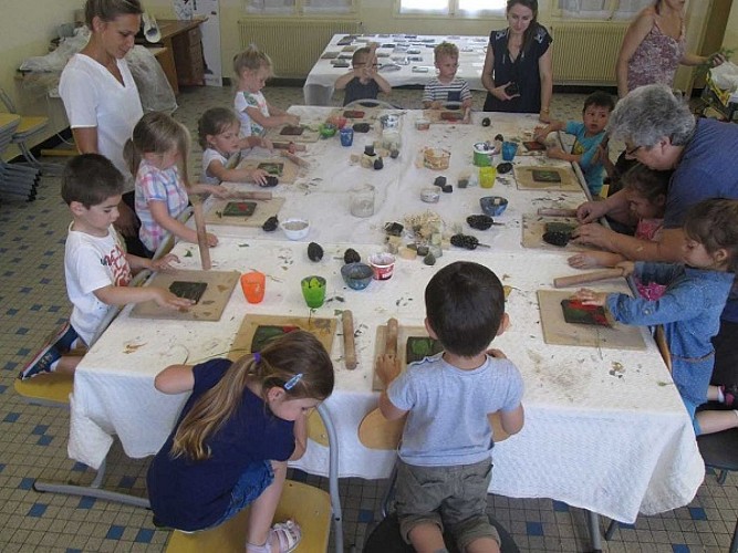 accueil-groupe-poterie-de-larche-destination-agen-tourisme