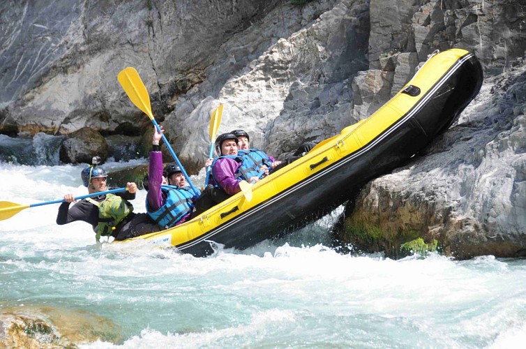 Ibayak---Rafting