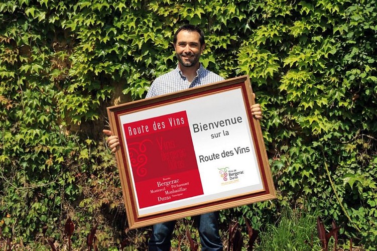 PECHARMANT_CLOS LES COTES_SYLVAIN DEFFIEUX (24)cadre couleur