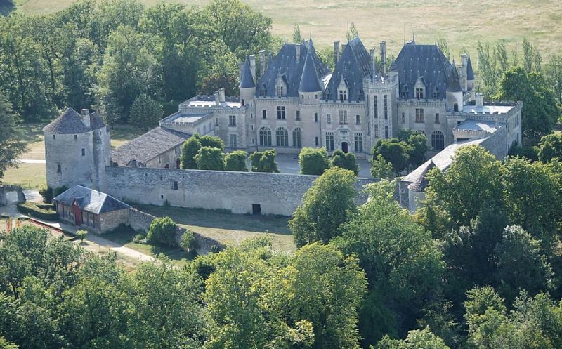 chateau-michel-de-montaigne (3)