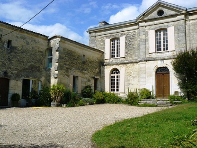 Château Renard Mondésir