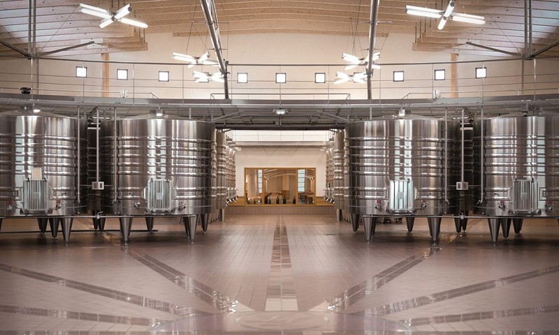 06©Chateau La Lagune_1280x768