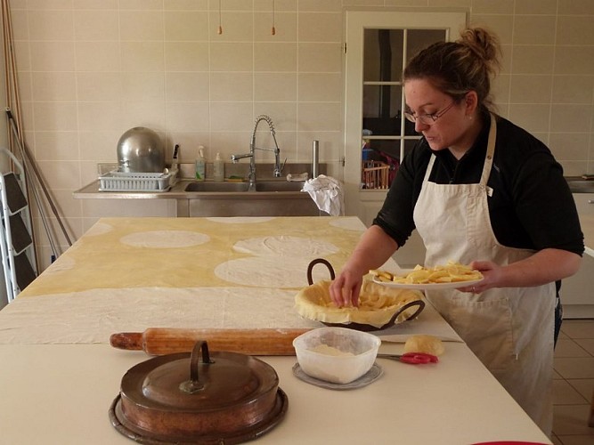 CoeurdeBastides_Laussou_Dégustation_Tourtières Sophie - démonstration 3_20161130 (800x600)