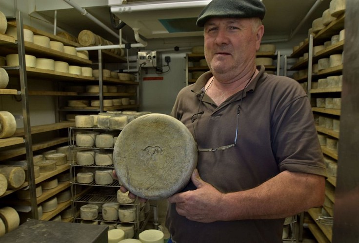 Fromages Ferme Salaberria - producteur fromages - Saint Etienne de Baïgorry