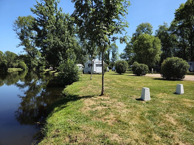 Camping Saint Pierre de Côle (2) 2