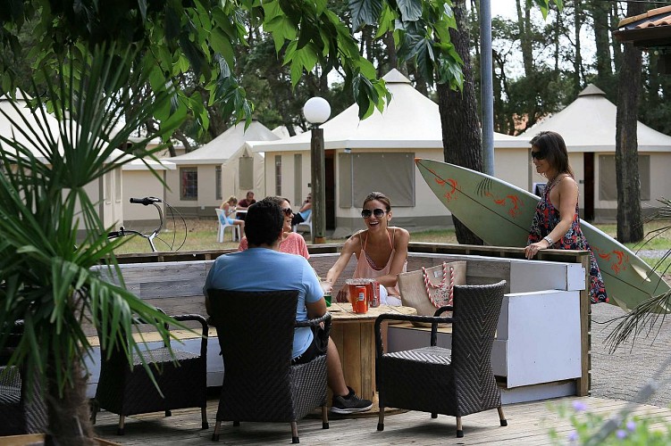 snack-bar-camping-domaine-de-fierbois-capbreton-3996