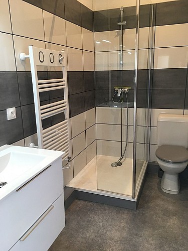 Chaulnes-Mésanges-salle-d-eau