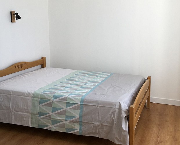 Chaulnes-Mésanges-chambre-lit-double