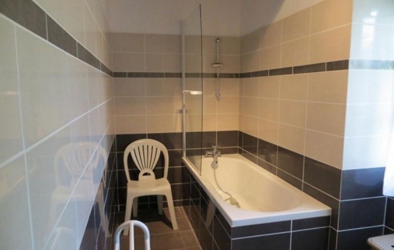 salle de bains foncroze (1)