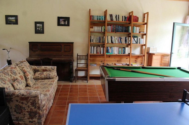 salon - Gîte Location vacance - La Métairie - Domaine de la Mouthe