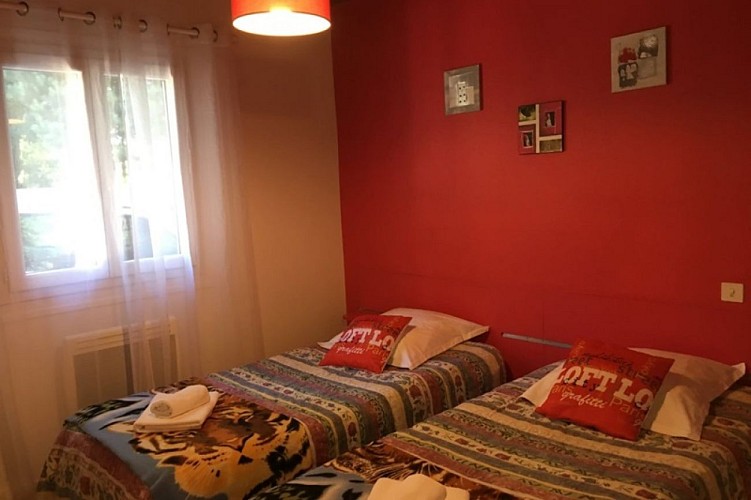 HLO_Aubas_Gite de Mileperthuis_Chambre 2 Gite 889_octobre 2023©Christiane Salviat