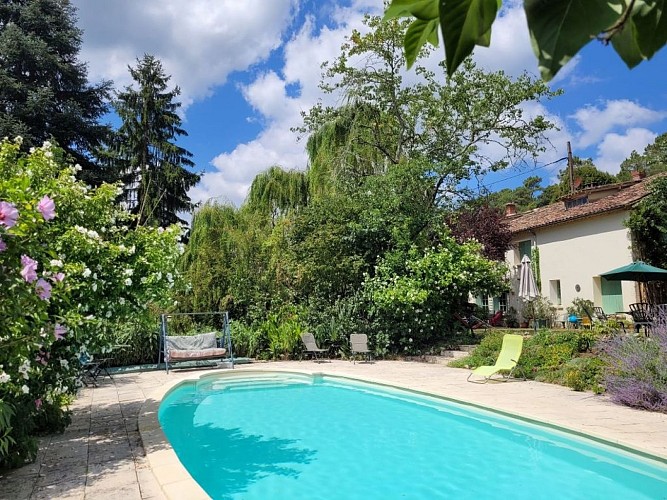 gite-batcock-douzillac-piscine (14)