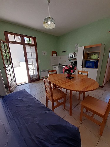 JONVILLE-Le Mazel-vallee_vezere_piece_principale