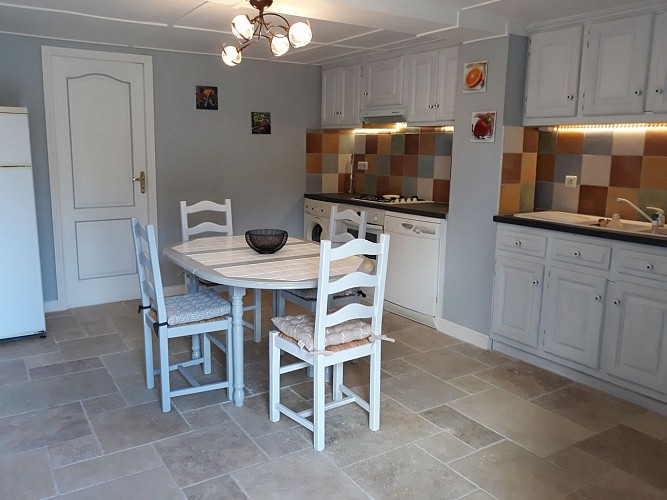 Domaine de Landrevie - Gîte Les Bleuets (6)