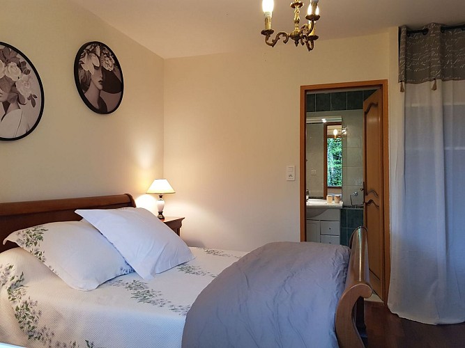 Domaine de Landrevie - Gîte Les Trois Chênes (10)