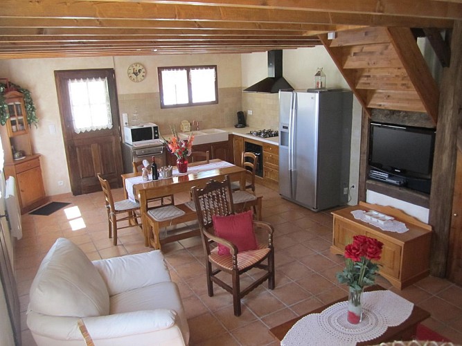 gite-les-tourriers-cuisine-saint-laurent-des-hommes-tourisme-vallée-isle