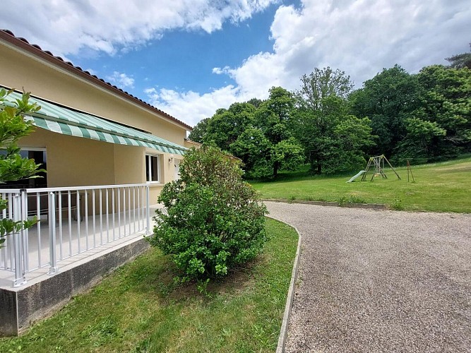 Maison de Verdure climatisée et piscine chauffée