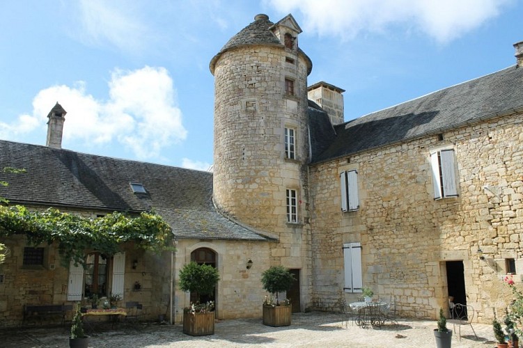 chatelet-de-jayac (1)