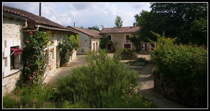 Domaine de la Roseraie3