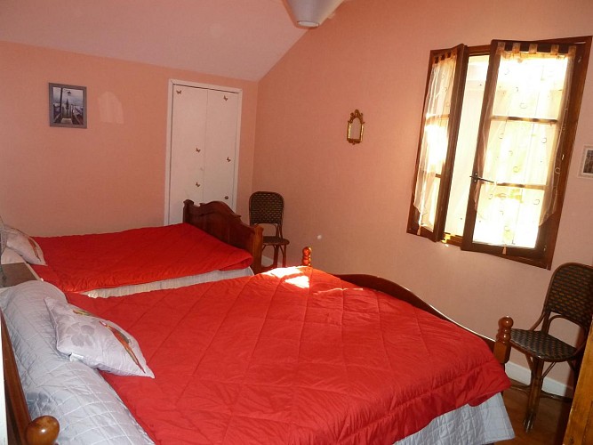 les cheyroux 4e1af3cc6c7480bda58918dac1660b35c[2]