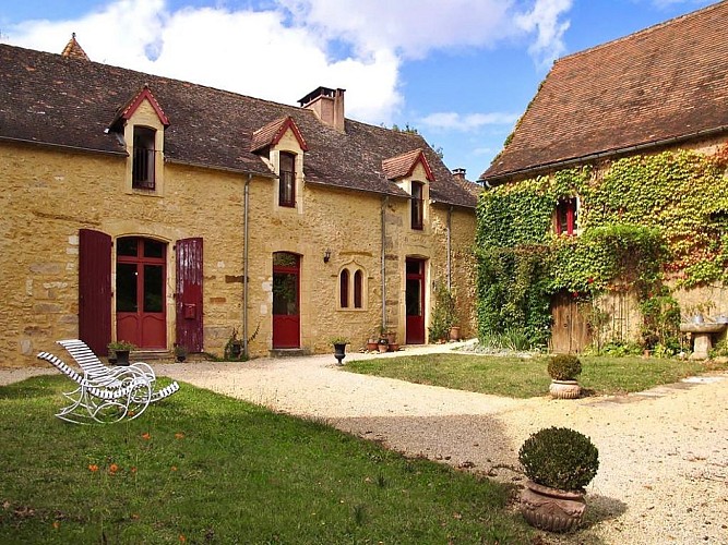 La Petite Moissie Extérieur2