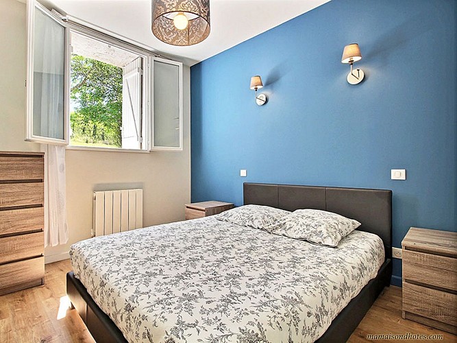 domaine-pouzelande-perigord-gite-chambre2---Jasmin