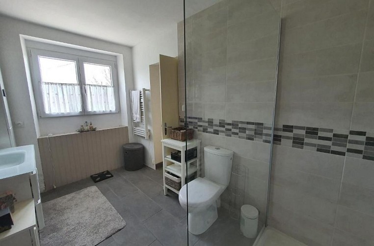 06-LaGrandeMaison_SDB0