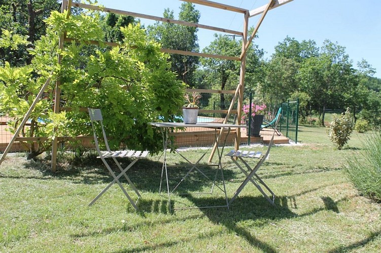Les 3 Cypres climatisé et piscine proche de Sarlat
