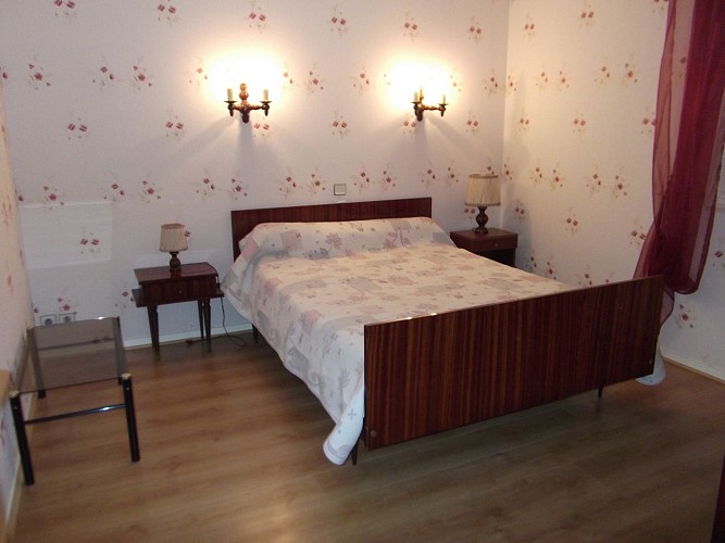 Location de vacances Mme Cheylat - Chambre grenat - Carcans