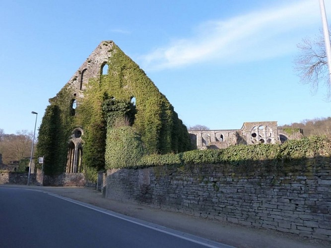 Abbaye, Moulin et Office du Tourisme