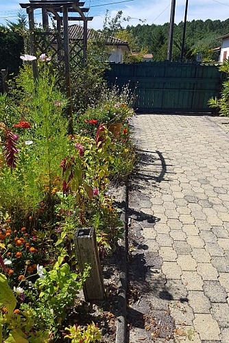 Maison avec jardin clos et terrasse