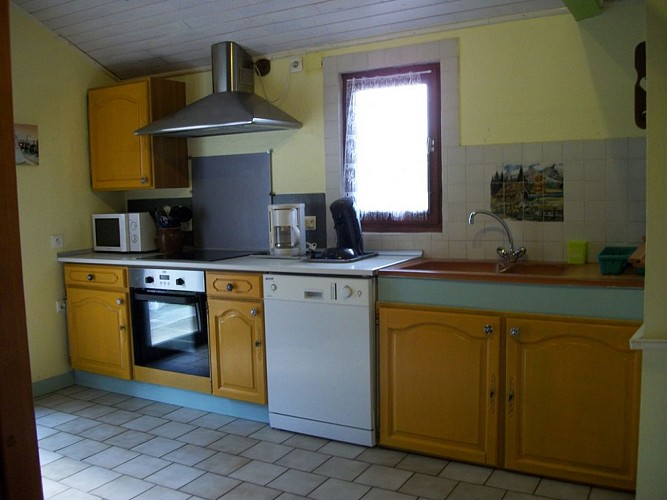 2024_cugnet_ecureuil (1) (Copier)