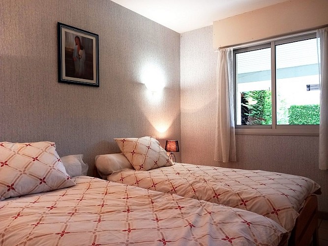 Les Albizias 13-14 - chambre (9)