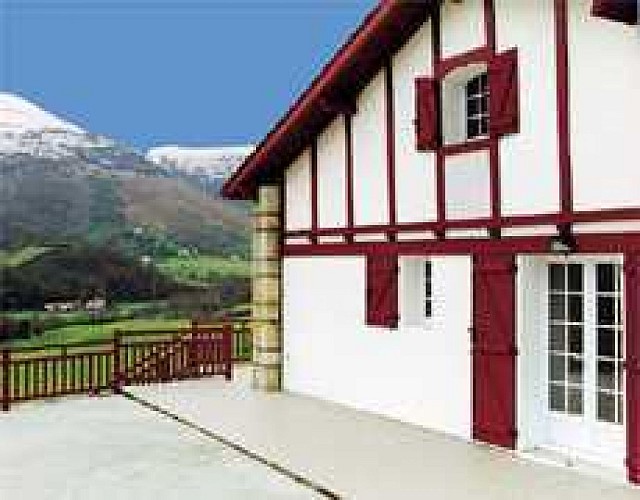 Gîte de groupe Uhart-Etcheberria