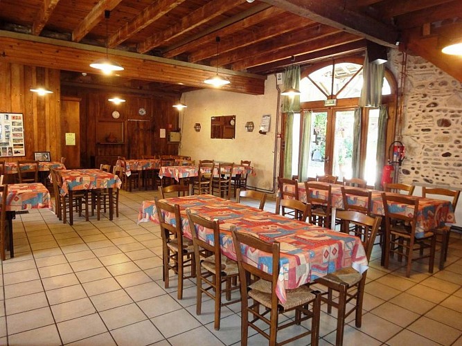 gîte biscar - salle à manger