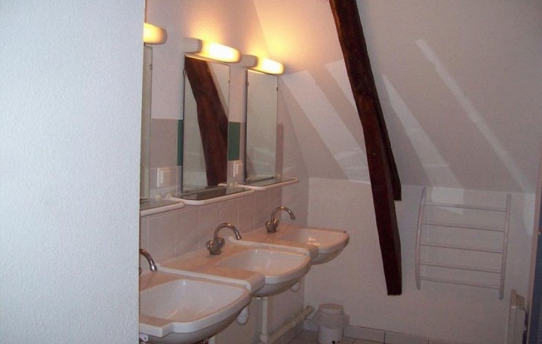 24G24010-440-690--1-