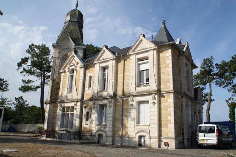 Centre de vacances UFOVAL - Castel Landou