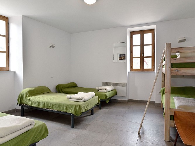 Gite Bourthaire - chambre 2 rdc