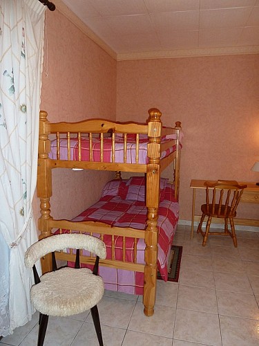 ch-hotes-buisson-ch1-lit superposé