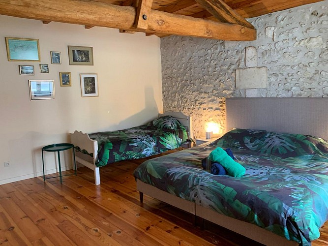 2025 THERY La Grange de Lucie  (1)