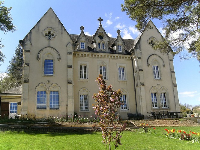 LE MANOIR DE SANILHAC