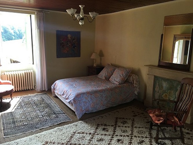 10-Chambre-lit-double-redim-3