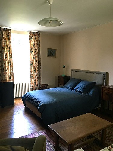 7-Les 1000 portes Chambre-lit-double-redim