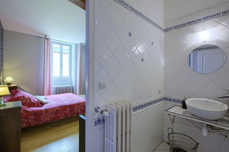 Sous la Tonnelle - UZESTE - Sud-Gironde