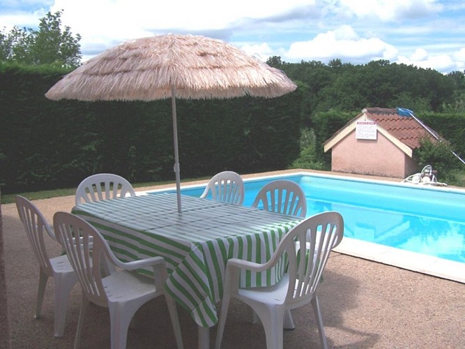 HLOAQU047FS001W1-grande