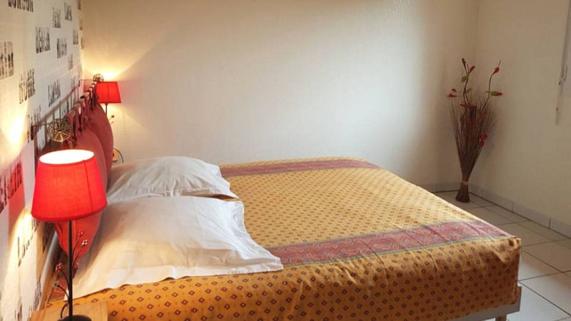 calb8239BeralGiteBAS_W8_jpg