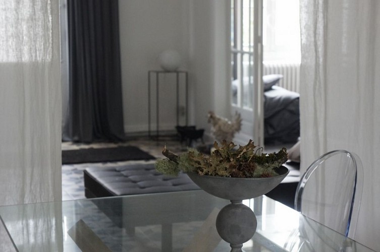 La_Blanche_Girondine_HOSTENS_12_800