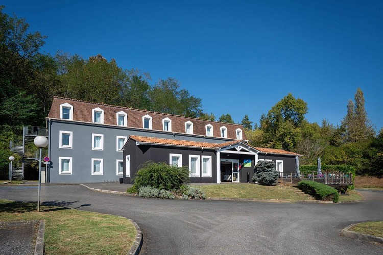 CECILE LANGLOIS - Sure Hotel Sarlat_BD (1)