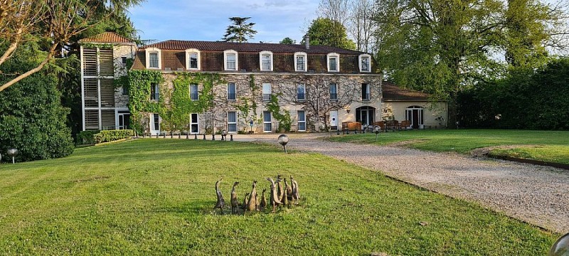 Chancelade - hotel chateau des reynats (3)