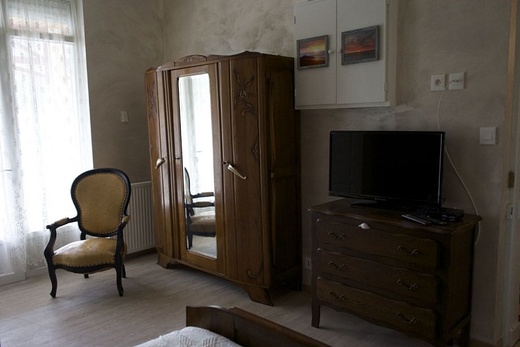 CHAMBRE D HOTES CHEZ AUGUSTIN LACANAU6